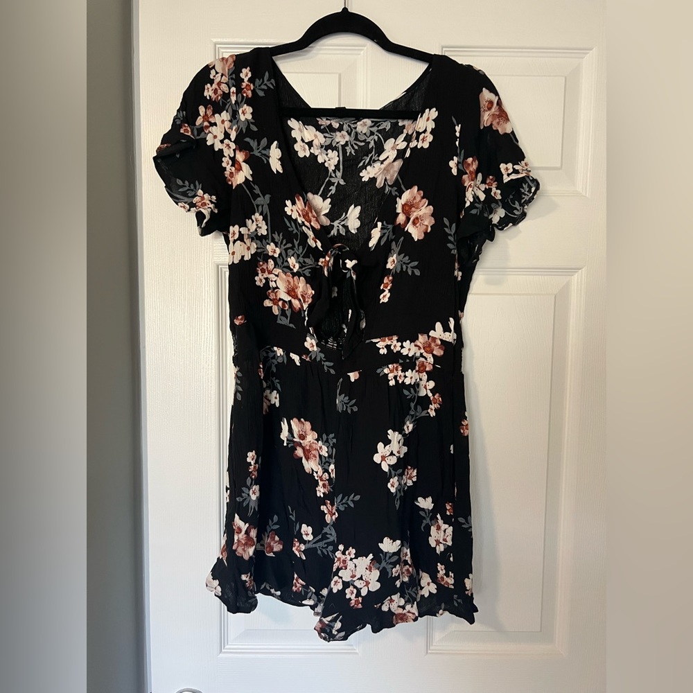 large, american eagle, front tie romper